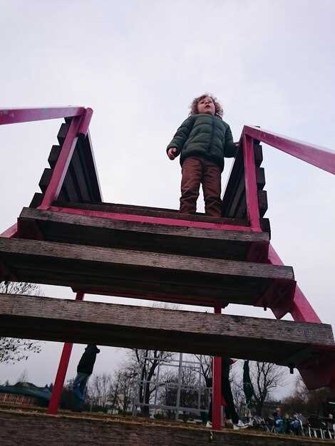 Практические способы применения синонимов и выражений в коммуникации и творчестве